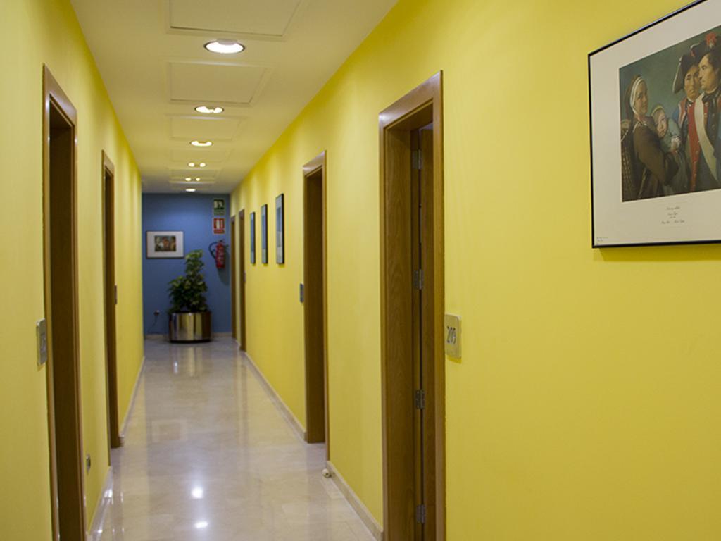 Encasa Hotel Алманса Екстериор снимка