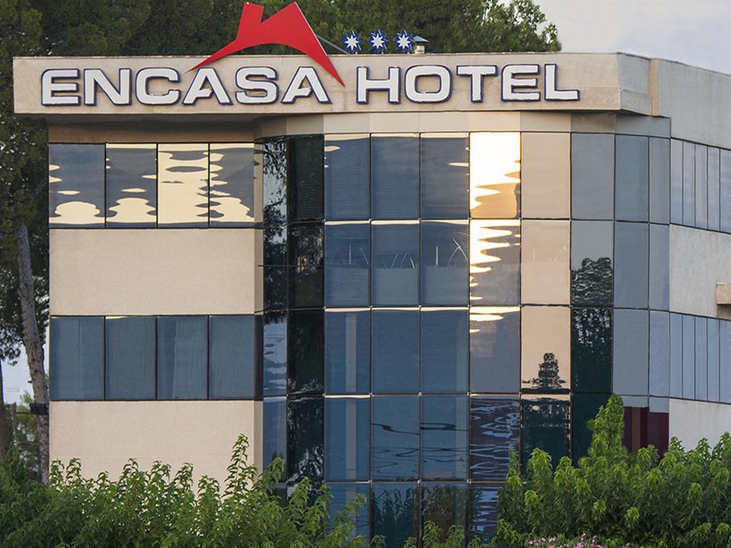 Encasa Hotel Алманса Екстериор снимка