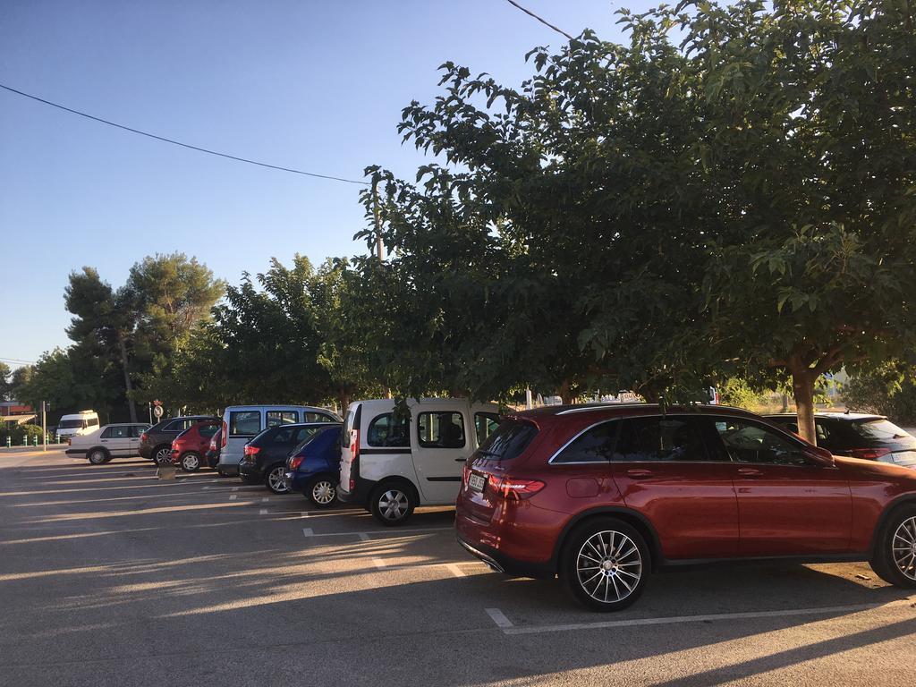 Encasa Hotel Алманса Екстериор снимка