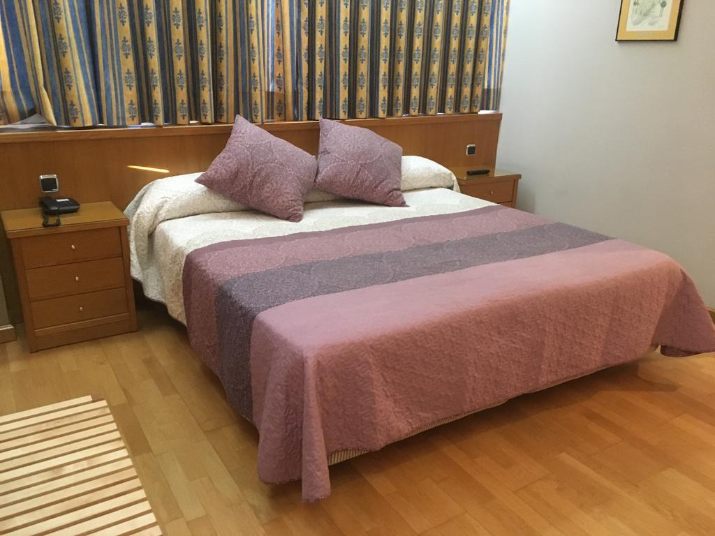 Encasa Hotel Алманса Екстериор снимка