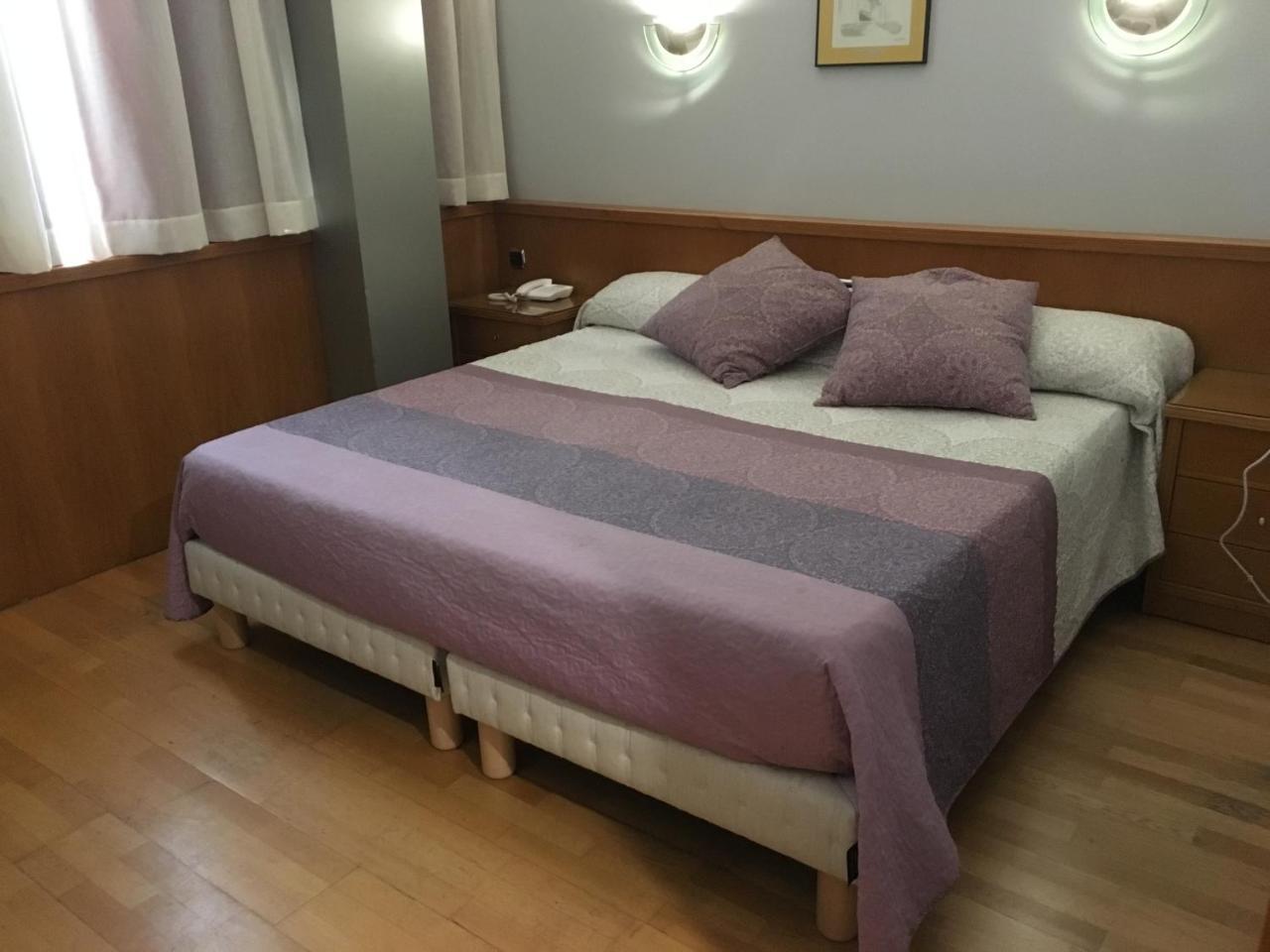 Encasa Hotel Алманса Екстериор снимка