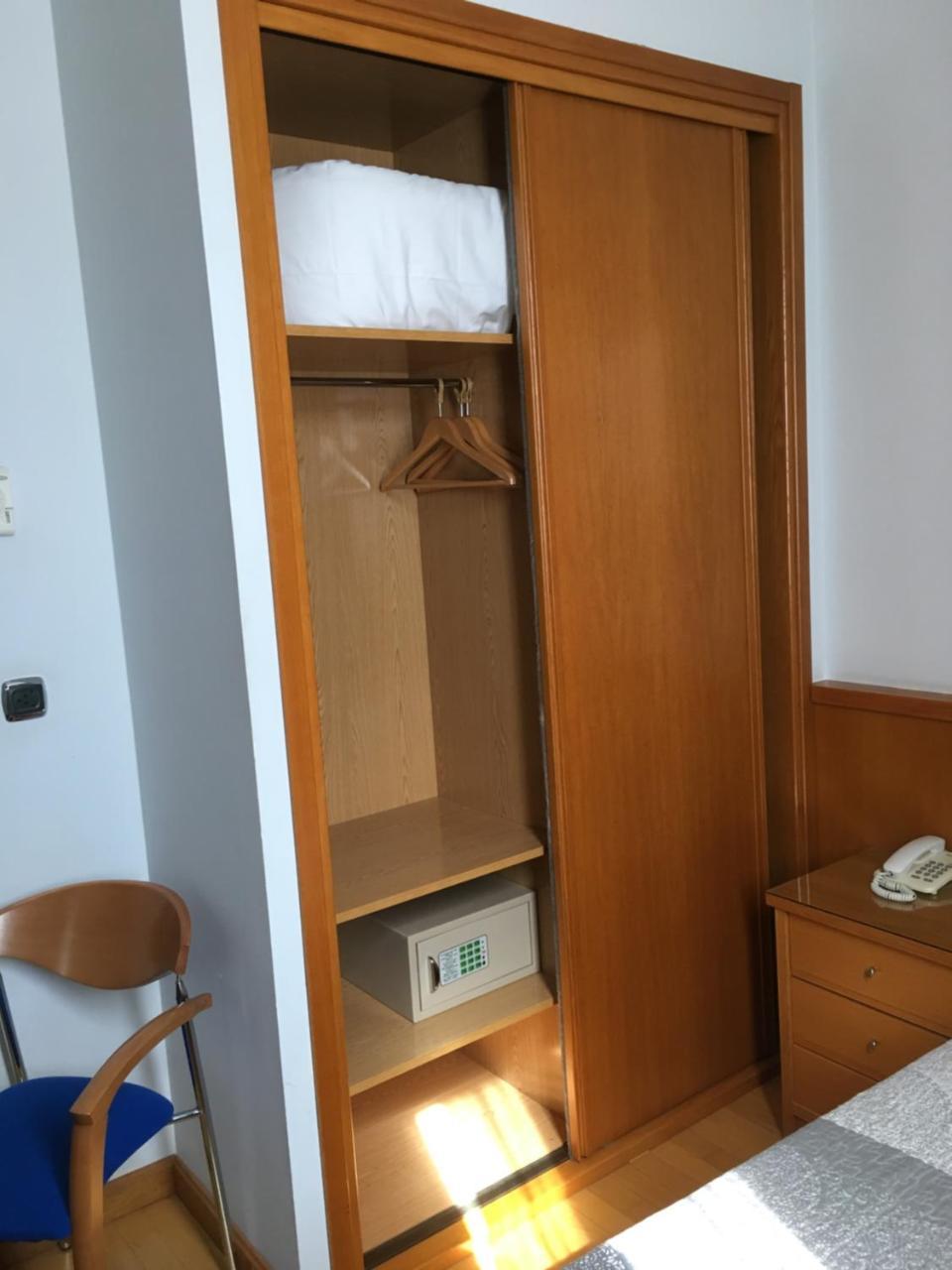 Encasa Hotel Алманса Екстериор снимка
